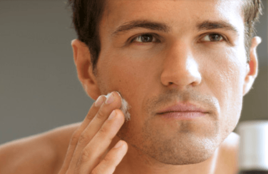 soin-visage-homme-L’exfoliation-Le-jade-spa